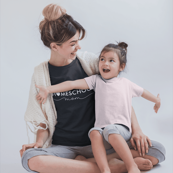 Homeschool mom | 100% organic cotton t-shirt - Creating for peques